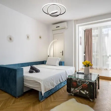 Apartament La Ateneu Apartment