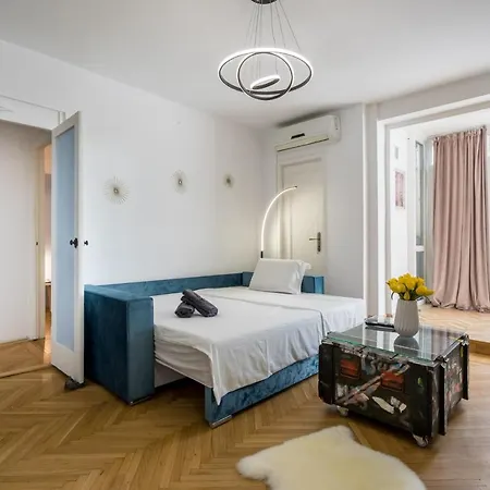Apartament La Ateneu * Bucharest